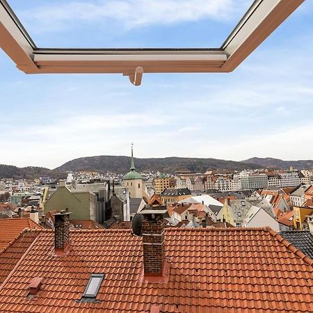Det Lille Rode Huset Ved Floibanen Villa Берген Екстериор снимка