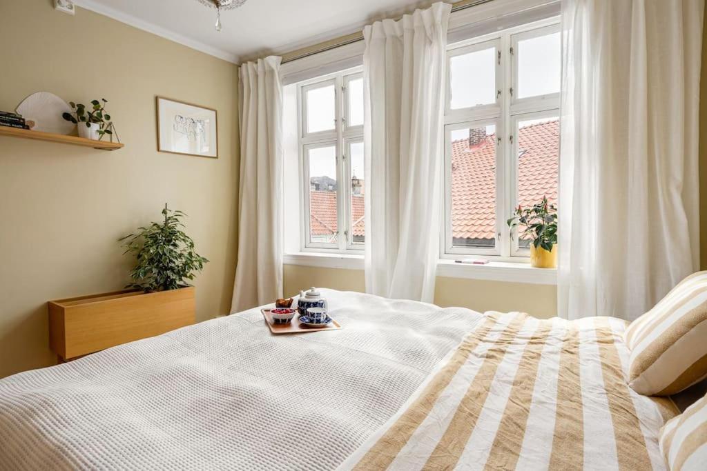 Det Lille Rode Huset Ved Floibanen Villa Берген Екстериор снимка