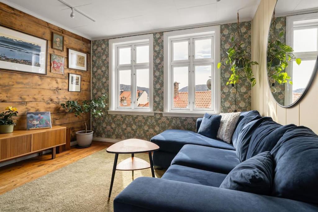 Det Lille Rode Huset Ved Floibanen Villa Берген Екстериор снимка